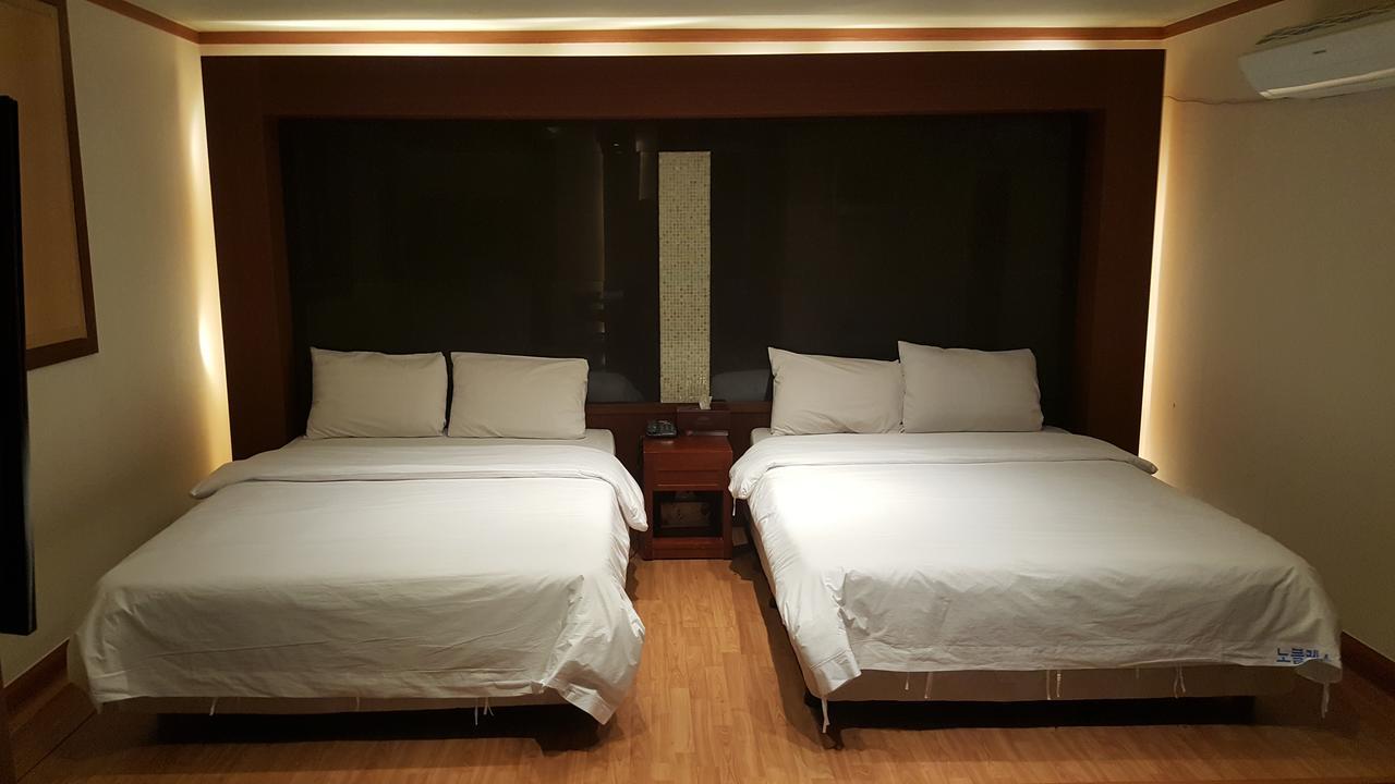 The Evelyn Hotell Seoul Exteriör bild